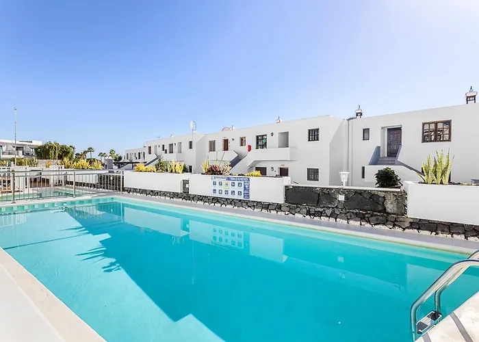 Appartement Home2book Bright Sea View