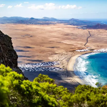 Home2book Bright Sea View * Puerto del Carmen (Lanzarote)