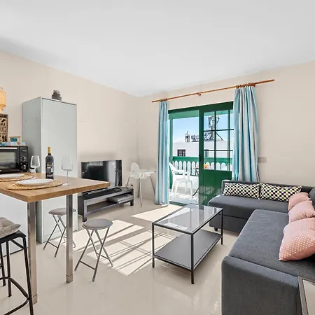 Home2book Bright Sea View Daire *